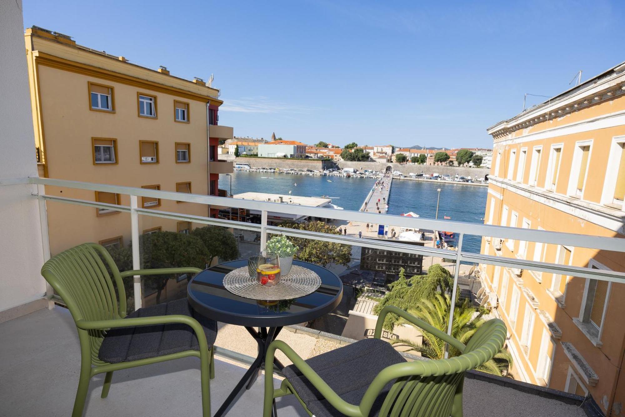 Aurum Ponte Deluxe Ζαντάρ Εξωτερικό φωτογραφία